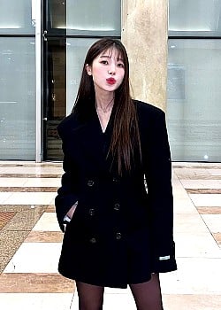 Kang Na-ra